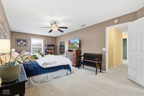 9423 Grandview Court Noblesville IN 46060