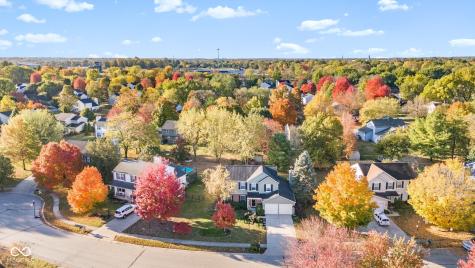 9423 Grandview Court Noblesville IN 46060