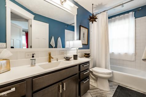 5513 Indianola Avenue Indianapolis IN 46220