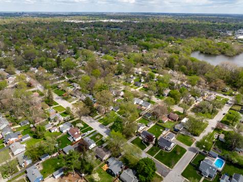 5513 Indianola Avenue Indianapolis IN 46220