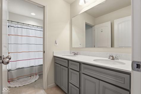 9287 Prospect Way Avon IN 46123