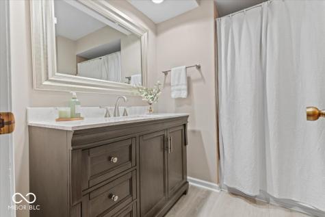 1291 Driftwood Drive Carmel IN 46033