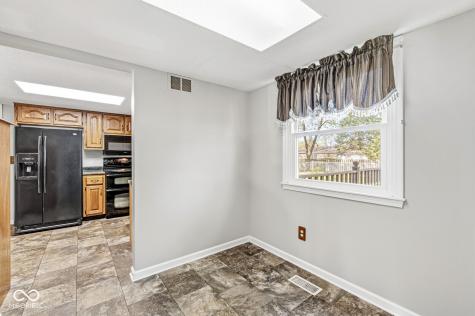 634 Haymount Drive Indianapolis IN 46241