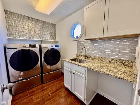 11458 Sutton Place Drive W Carmel IN 46032