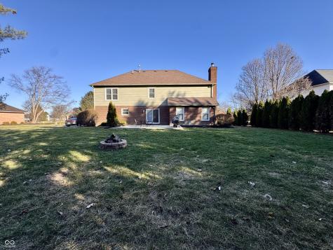 11458 Sutton Place Drive W Carmel IN 46032