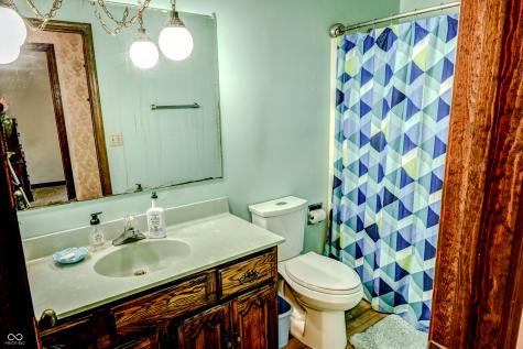 6910 S 175 W Columbus IN 47201