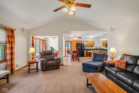 10272 Whitetail Circle Fishers IN 46037