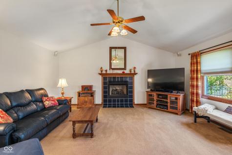 10272 Whitetail Circle Fishers IN 46037