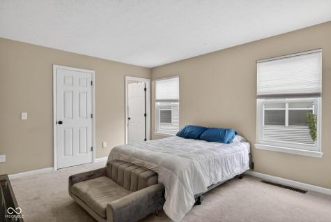 5337 Pelham Way Indianapolis IN 46216