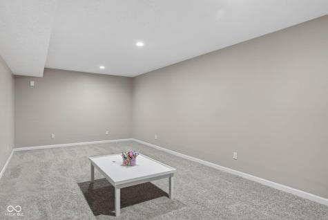 5337 Pelham Way Indianapolis IN 46216