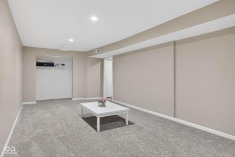 5337 Pelham Way Indianapolis IN 46216