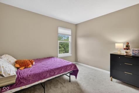 5337 Pelham Way Indianapolis IN 46216