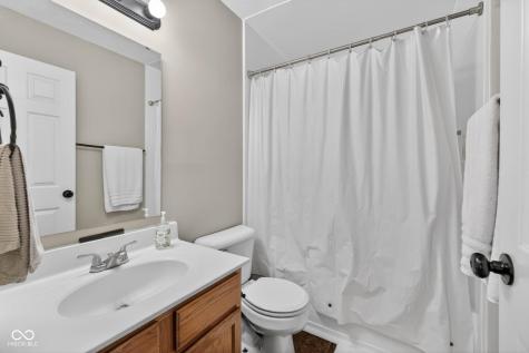 5337 Pelham Way Indianapolis IN 46216