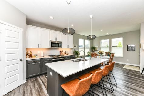 5173 Covington Avenue Mccordsville IN 46055