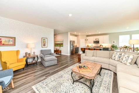 5173 Covington Avenue Mccordsville IN 46055