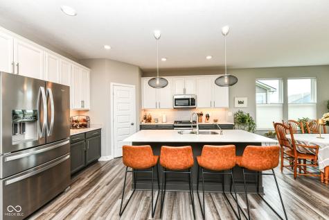5173 Covington Avenue Mccordsville IN 46055