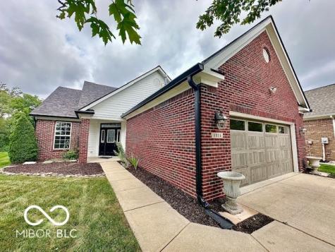 8928 Crystal Lake Drive Indianapolis IN 46240