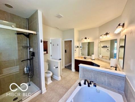 8928 Crystal Lake Drive Indianapolis IN 46240