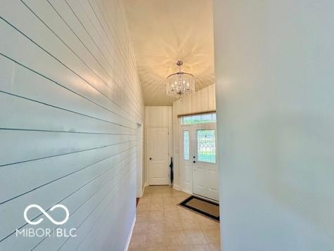 8928 Crystal Lake Drive Indianapolis IN 46240