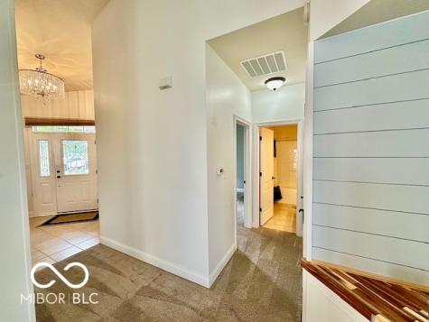8928 Crystal Lake Drive Indianapolis IN 46240