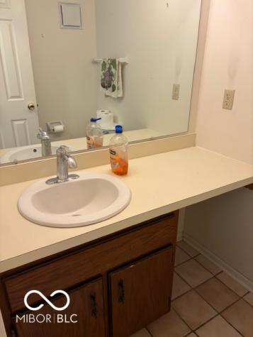 355 E Saint Clair Street Indianapolis IN 46202