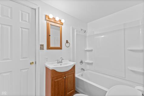 2332 Reformers Avenue Indianapolis IN 46203