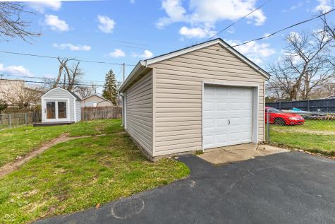 2332 Reformers Avenue Indianapolis IN 46203