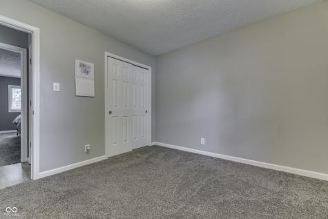 8326 Rock Oak Drive Indianapolis IN 46227