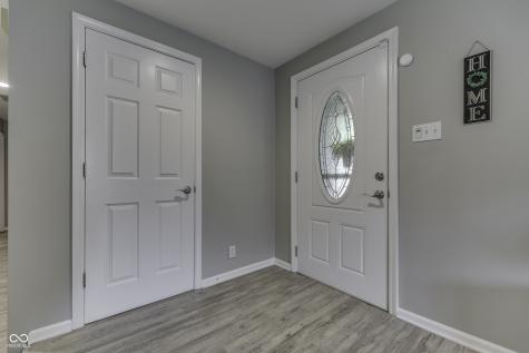 8326 Rock Oak Drive Indianapolis IN 46227