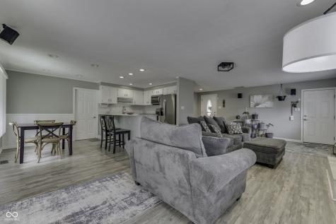 8326 Rock Oak Drive Indianapolis IN 46227