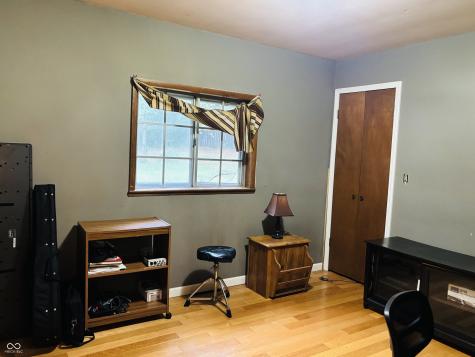 875 W Malone Drive Connersville IN 47331