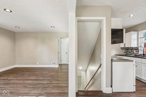 314 S Webster Avenue Indianapolis IN 46219