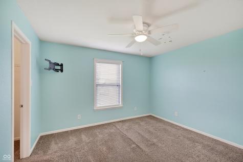 1216 King Maple Drive Greenfield IN 46140