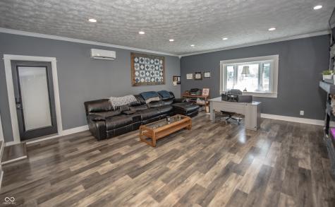 1208 S 500 W New Palestine IN 46163