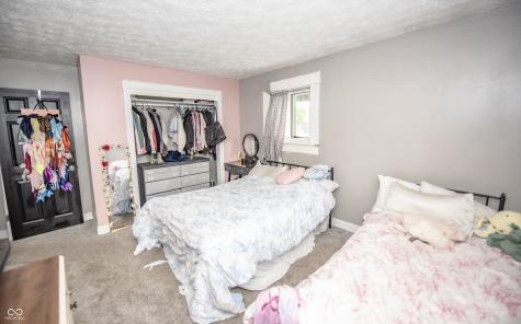 1208 S 500 W New Palestine IN 46163