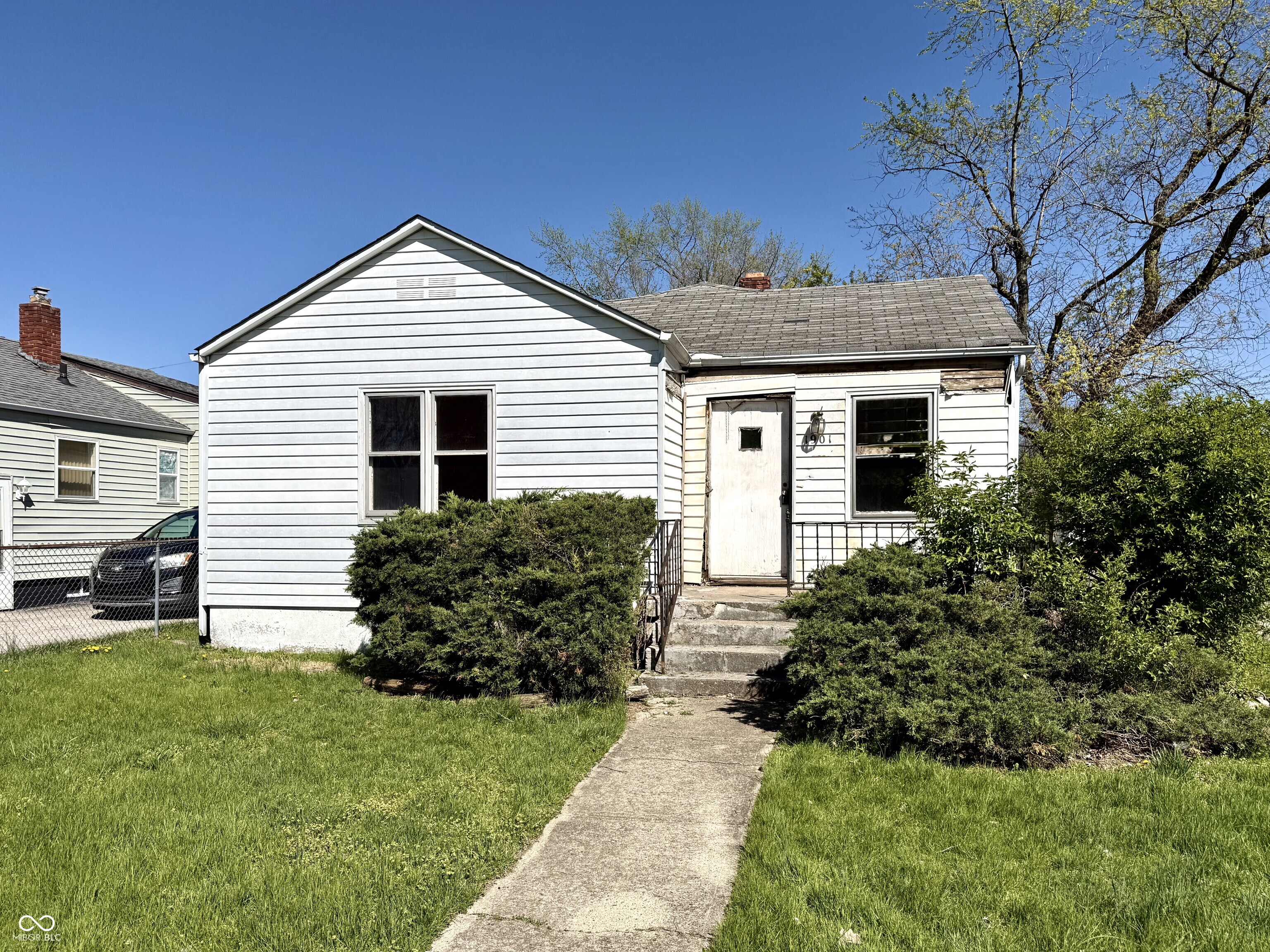 1901 N Holmes Avenue Indianapolis IN 46222