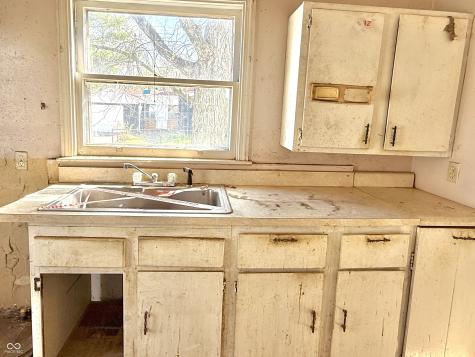 1901 N Holmes Avenue Indianapolis IN 46222