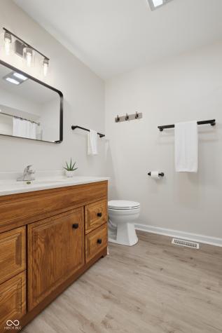 111 Glenwood Lane Fishers IN 46038