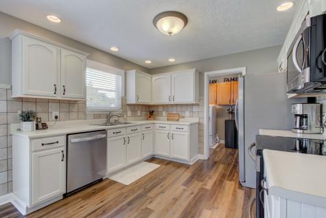 1795 Salina Drive Avon IN 46123
