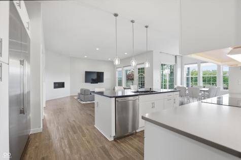 1358 Avondale Drive Westfield IN 46074
