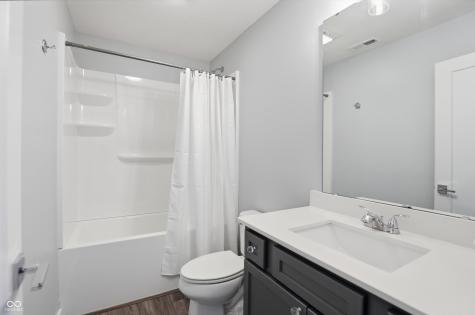 1358 Avondale Drive Westfield IN 46074