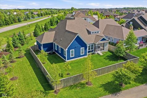 1358 Avondale Drive Westfield IN 46074