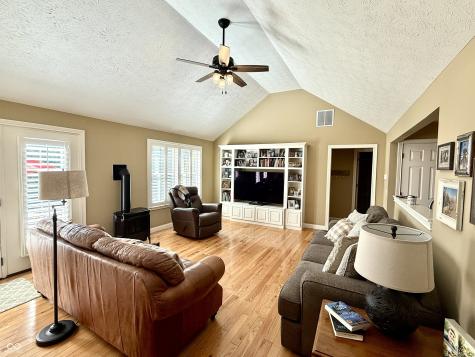 2201 Game Bird Drive Franklin IN 46131