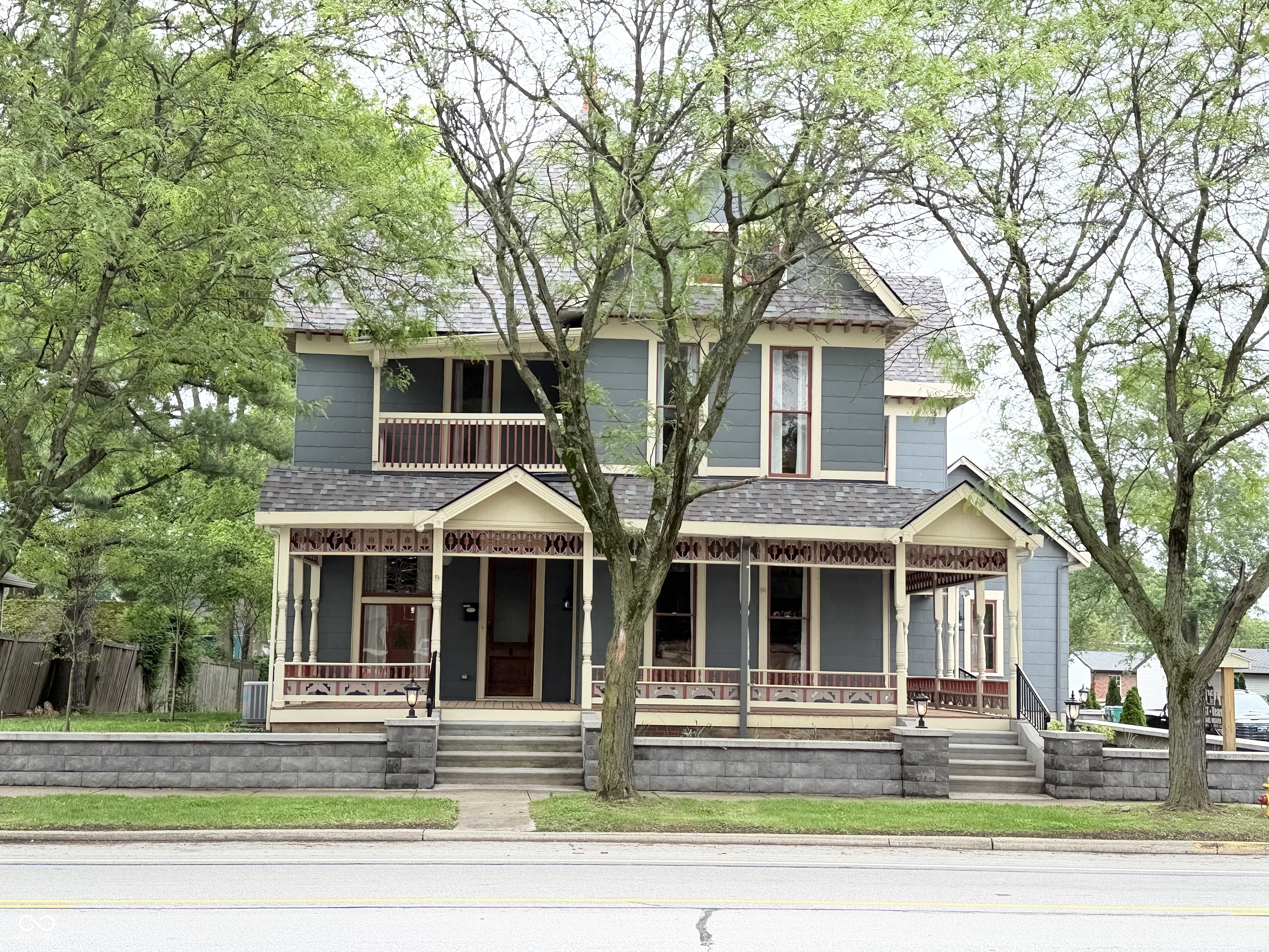 325 W Main Street Greenfield IN 46140
