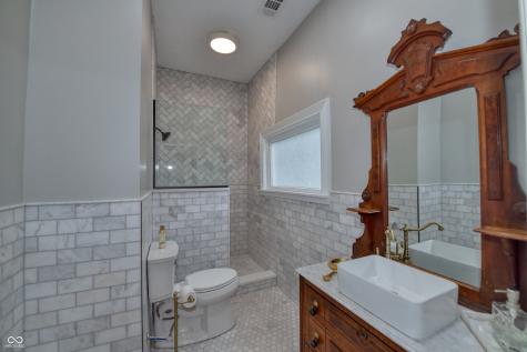 325 W Main Street Greenfield IN 46140