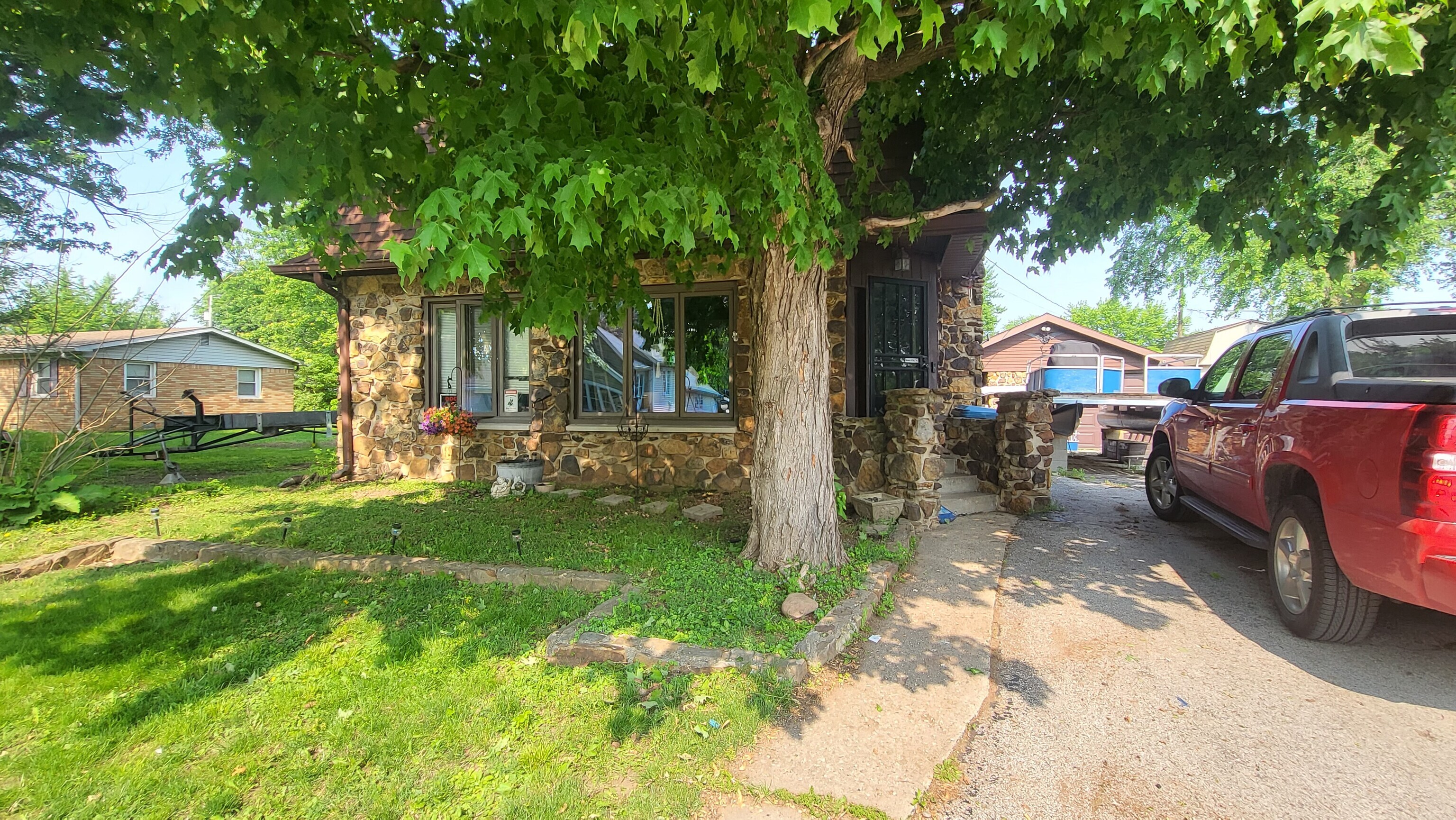 3045 4th Avenue E Indianapolis IN 46221