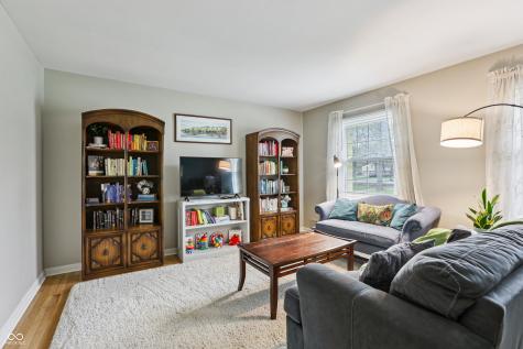 3320 E 71st Street Indianapolis IN 46220
