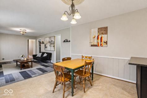 3320 E 71st Street Indianapolis IN 46220