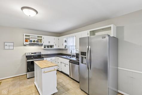 3320 E 71st Street Indianapolis IN 46220