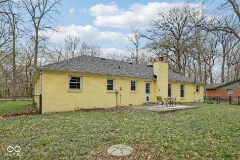 3320 E 71st Street Indianapolis IN 46220